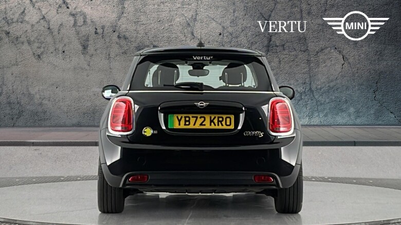 MINI Hatchback 135kW Cooper S Level 1 33kWh 3dr Auto Electric Hatchback